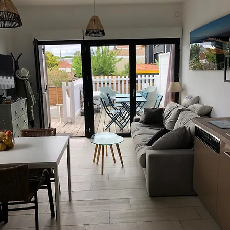 Apartman Joli T2 Dans Petite Avec Vue Port *